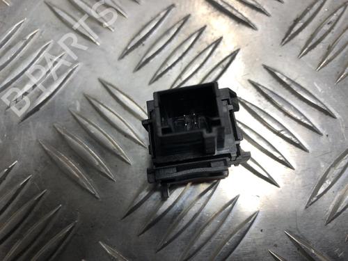 Switch PEUGEOT 2008 II (UD_, US_, UY_, UJ_, UR_, UC_) 1.5 BlueHDI 100 | BP26229365I30