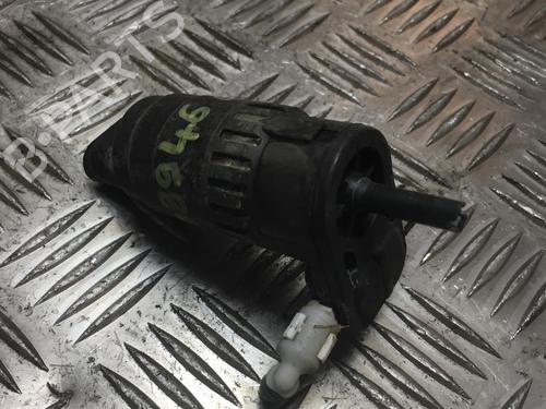 Used Washer pump VW GOLF VII (5G1, BQ1, BE1, BE2) 1.4 TSI (125 hp) 25306888