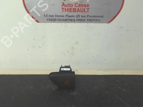 Used Warning switch DACIA DUSTER (HS_) 1.5 dCi 4x4 (109 hp) 12970156