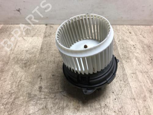 Ventilator motor RENAULT CLIO V (B7_) 1.0 TCe 90 (B7MT) (91 hp) 23128683