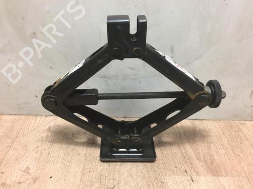 Used Jack Kit FIAT PUNTO (188_) 1.2 16V 80 (188.233, .235, .253, .255, .333, .353, .639,... (80 hp) 30784771