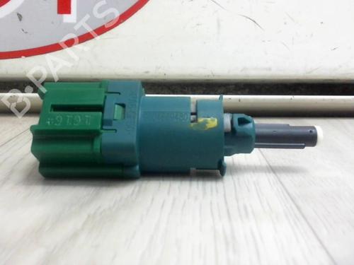 Used Switch PEUGEOT 308 SW II (LC_, LJ_, LR_, LX_, L4_) 2.0 GT HDi 180 / BlueHDi 180 (181 hp) 12973163