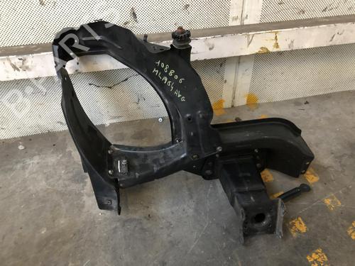 Used Right headlight support MERCEDES-BENZ M-CLASS (W164) ML 280 CDI 4-matic (164.120) (190 hp) 23270784