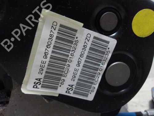 Used Hand brake PEUGEOT 208 I (CA_, CC_) 1.6 HDi (92 hp) 13221910