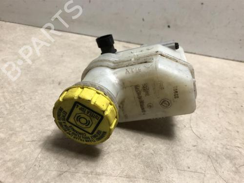 Used Brake master cylinder FIAT 500 (312_) 1.2 (312AXA1A) (69 hp) 23128334