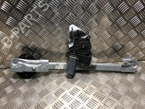 Used Front left window mechanism DACIA SANDERO II TCe 90 (B8M1, B8MA, B8AC) (90 hp) 24491574