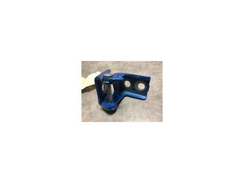 Used Hinge/Door check strap PEUGEOT 2008 II (UD_, US_, UY_, UJ_, UR_, UC_) 1.5 BlueHDI 130 (131 hp) 20625611