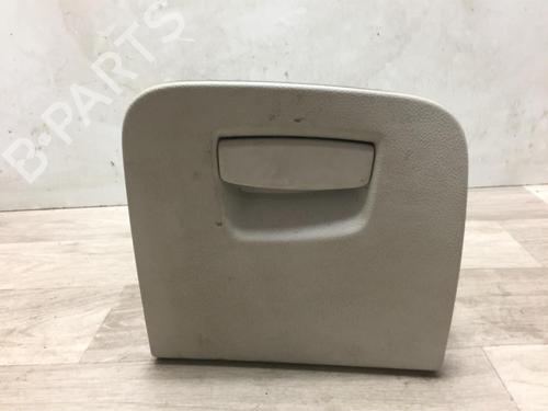 Suporte copos/Objectos BMW 5 (G30, F90) 530 e Plug-in Hybrid (252 hp) 13260267