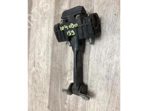 Hinge/Door check strap ALFA ROMEO 159 (939_) 1.9 JTDM 16V (939AXC1B, 939AXC12) | BP23034410C146 