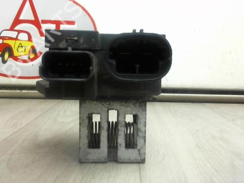 Used Heater resistor CITROËN C3 Picasso (SH_) 1.6 HDI 90 (92 hp) 13274632