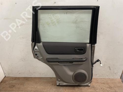 Used Left rear door Left rear door 13229527 13229527