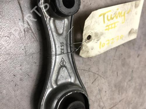 Used Engine mount RENAULT TWINGO III (BCM_, BCA_) 0.9 TCe 90 (BCM9, BCM2) (90 hp) 31243749