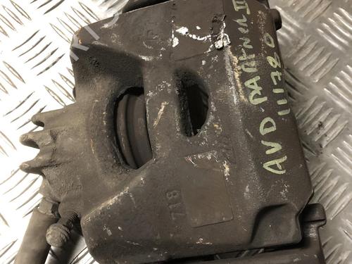 Used Right front brake caliper PEUGEOT PARTNER Box Body/MPV 1.6 HDi 16V (90 hp) 31332195