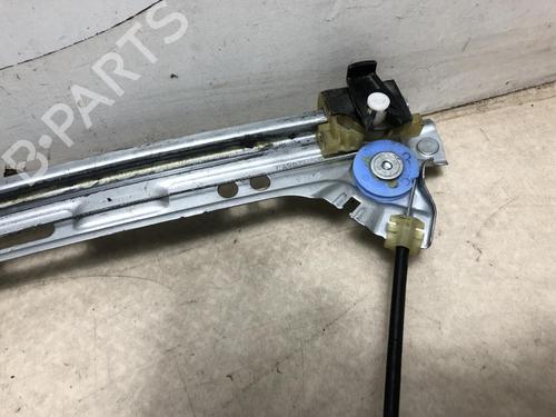 Front right window mechanism RENAULT MEGANE IV Hatchback (B9A/M/N_) 1.6 dCi 130 (B9A4) | BP23100305C23 