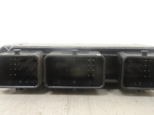 Engine control unit (ECU) DACIA SANDERO 1.2 16V | BP25298132M57