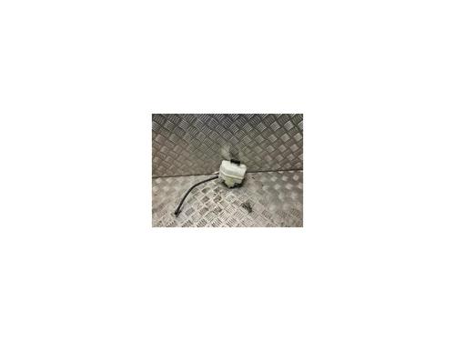 Used Brake fluid reservoir MERCEDES-BENZ SPRINTER 5-t Platform/Chassis (B907) 516 CDI (907.153, 907.155, 907.253, 907.255) (163 hp) 28472154