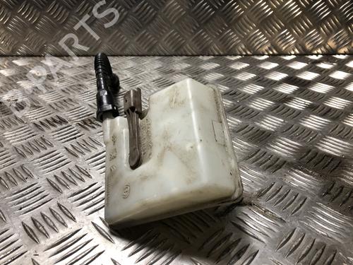 Serbatoio liquido freni DS DS 5 (KF_) 2.0 BlueHDi 180 (180 hp) 32183743