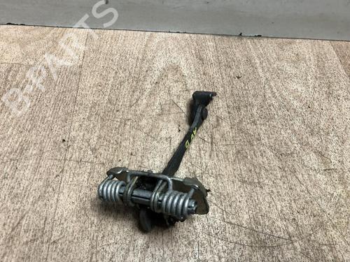 hjre-fortil-las-dacia-logan-mcv-ks_-15-dci-ks0w-804305879r-2007-13293305 main image