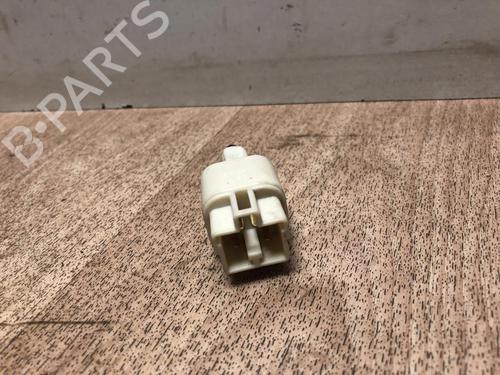 Used Switch TOYOTA COROLLA Verso (ZER_, ZZE12_, R1_) 2.0 D-4D (CUR10_, CUR10R) (116 hp) 13229093