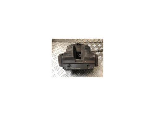 Used Left front brake caliper VOLVO XC90 II (256) D5 AWD (224 hp) 25837294