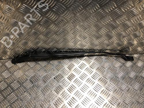 Used Front windshield wiper arm Front windshield wiper arm 25307277 25307277