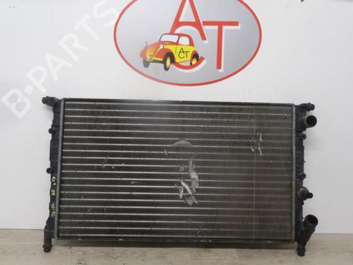 Used Water radiator Water radiator RENAULT 21 Saloon (L48_) 2.0 (L483) (116 hp) 13282428 13282428