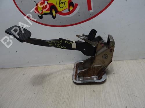 bremsepedal NISSAN ALMERA TINO (V10) 2.2 dCi (112 hp) 12971322