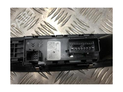 Left front window switch PEUGEOT 208 II (UB_, UP_, UW_, UJ_) 1.2 PureTech 100 | BP24491748I27 