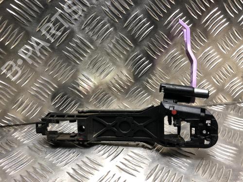 Used Rear left exterior door handle TOYOTA AURIS (_E18_) 1.2 (NRE185_, NRE185R) (116 hp) 21774372