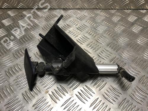 Lygtevasker CITROËN C4 Grand Picasso I (UA_) 2.0 HDi 138 (136 hp) 26229371