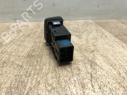 Switch HYUNDAI TUCSON (JM) 2.0 CRDi All-wheel Drive | BP13279711I30