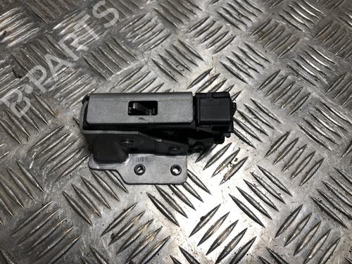 Used Tailgate lock MERCEDES-BENZ SPRINTER 5-t Platform/Chassis (B907) 516 CDI (907.153, 907.155, 907.253, 907.255) (163 hp) 31197701