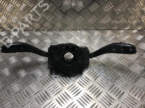 Used Steering column stalk Steering column stalk VW POLO IV (9N_, 9A_) 1.2 12V (69 hp) 40497238 40497238
