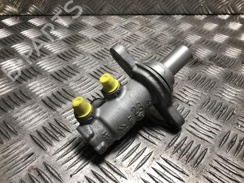 Brake master cylinder DS DS 3 (SA_) 1.6 BlueHDi 100 (SABHY0, SABHYT) | BP33337370M77 - Image 2