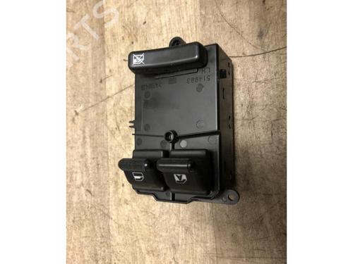 Left front window switch DAIHATSU CUORE VI (L251, L250_, L260_) 1.0 | BP15968152I27 
