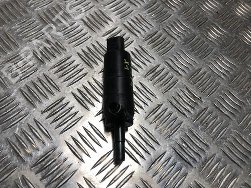 Used Washer pump BMW X1 (E84) xDrive 20 d (163 hp) 31186563