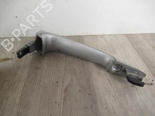Used Front right exterior door handle Front right exterior door handle BMW 3 (E46) 320 d (150 hp) 13272751 13272751