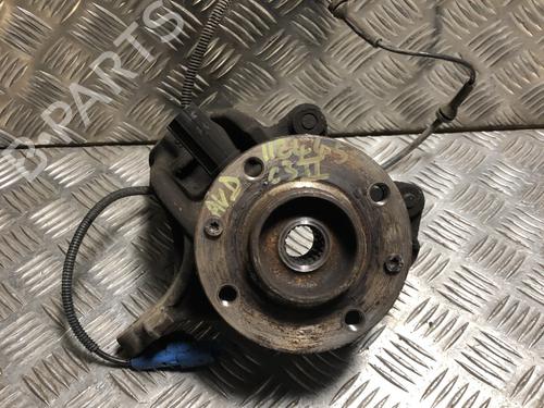 Used Right front steering knuckle CITROËN C3 II (SC_) 1.4 VTi 95 (95 hp) 32349893