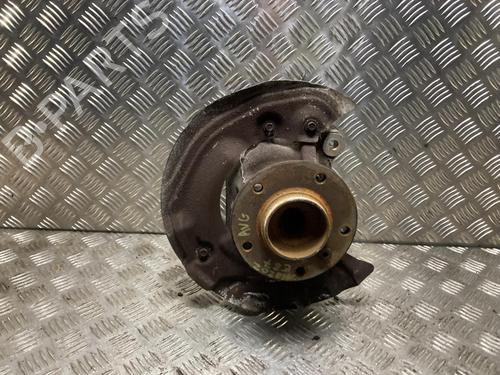 Used Left front steering knuckle BMW 1 (E87) 116 d (116 hp) 31186248