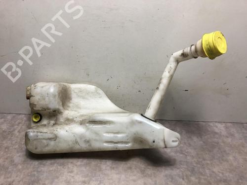 Used Windscreen washer tank Windscreen washer tank 23098201 23098201