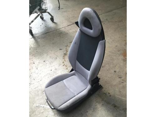 Right front seat SMART FORTWO Coupe (450) 0.8 CDI (450.300, 450.301, 450.302, 450.303, 450.306) | BP13227279C16 