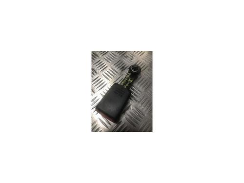 Used Seat buckle TOYOTA COROLLA Verso (ZER_, ZZE12_, R1_) 2.2 D-4D (AUR10_, AUR10R) (136 hp) 26326991