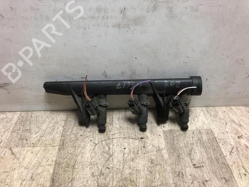 Used Injection rail PEUGEOT 208 I (CA_, CC_) 1.2 VTI 82 (82 hp) 28334702
