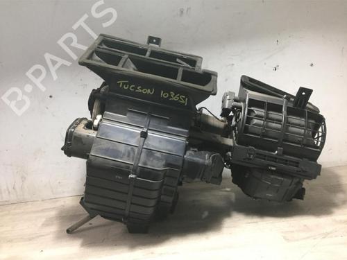 Used Heater matrix box HYUNDAI TUCSON (JM) 2.0 CRDi All-wheel Drive (113 hp) 20626954