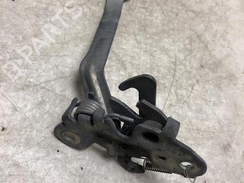 hood-lock-citroen-c4-coupe-la_-20-16v-00007934c6-2004-2005-2006-2007-2008-2009-2010-2011-2012-2013-20620854 main image