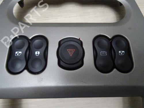 Warning switch DACIA SANDERO 1.4 (BS0C, BS0A, BS0G, BS1F, BS0E) | BP13228859I22 