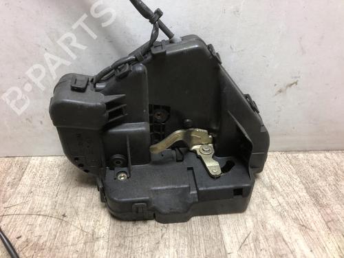 Used Rear left lock MERCEDES-BENZ E-CLASS (W211) E 220 CDI (211.008) (170 hp) 20624700