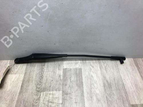Front windshield wiper arm VW GOLF PLUS V (5M1, 521) 1.9 TDI | BP23034821C143 