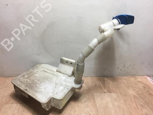 Used Windscreen washer tank VW GOLF PLUS V (5M1, 521) 2.0 TDI (136 hp) 25305184