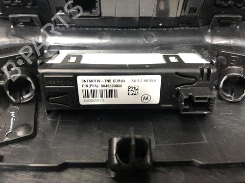 Interior roof light PEUGEOT 208 II (UB_, UP_, UW_, UJ_) 1.2 PureTech 100 | BP31245576I8